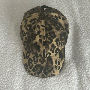 Women’s Cheetah Print Summer Baseball Hat